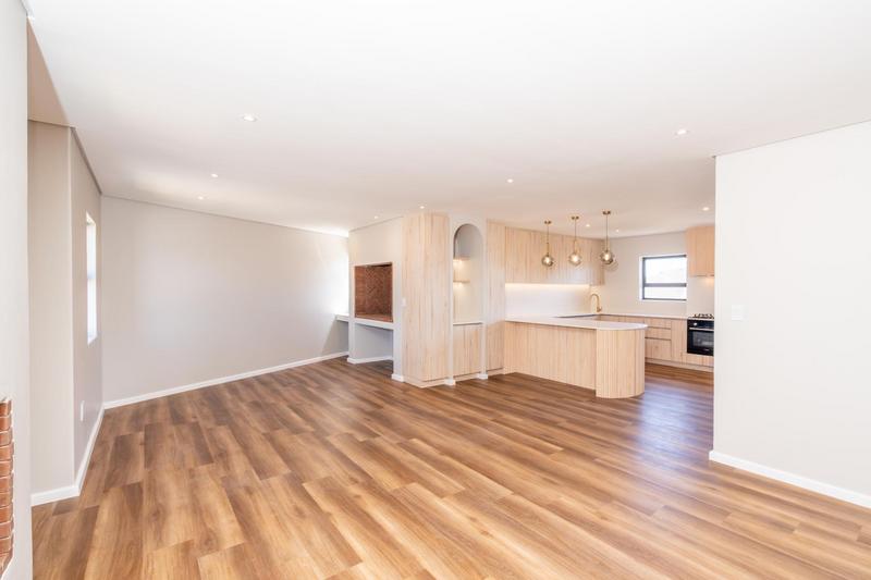 3 Bedroom Property for Sale in Country Club Western Cape